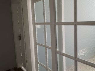 成品门及墙纸铺贴