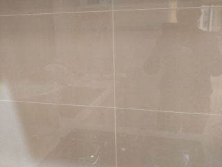 地砖铺贴及地面找平施作