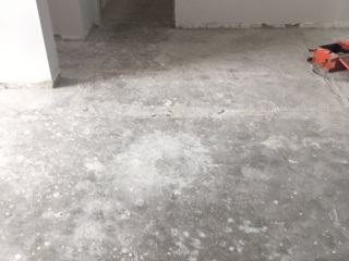 墙、顶面腻子批嵌