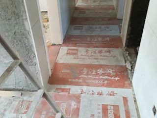 地砖铺贴及地面找平施作