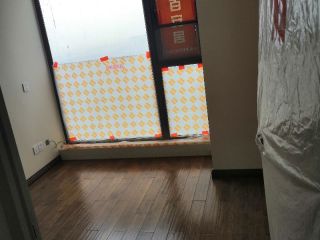 木地板铺设