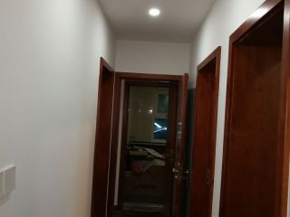 成品门及墙纸铺贴