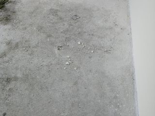 地砖铺贴及地面找平施作