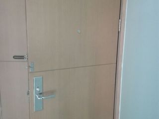 成品门及墙纸铺贴