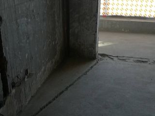 水、电管开槽施作
