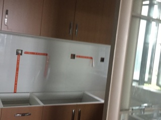 集成吊顶及橱柜柜体安装