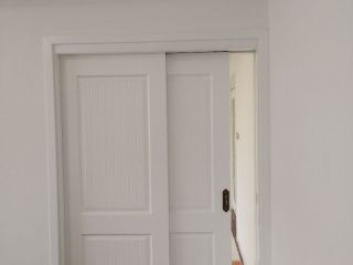 成品门及墙纸铺贴