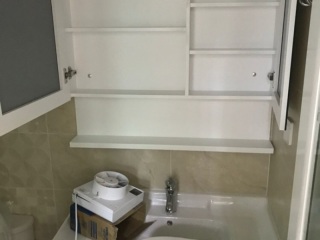 成品门及墙纸铺贴