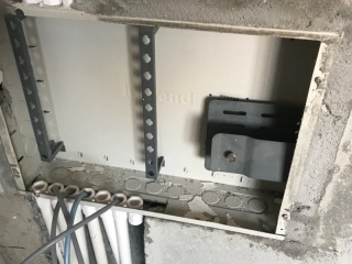 水、电管开槽施作