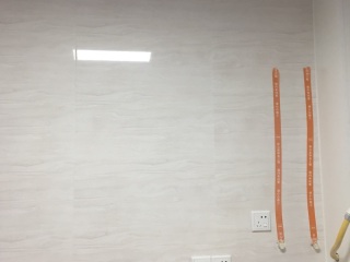 厨房、卫生间墙砖施作
