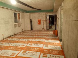 地砖铺贴及地面找平施作