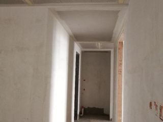 墙、顶面腻子批嵌