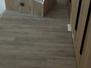 木地板铺设