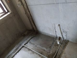 水、电管开槽施工