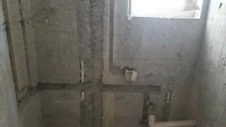 水、电管开槽施作