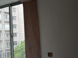 成品门及墙纸铺贴