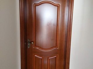 成品门及墙纸铺贴