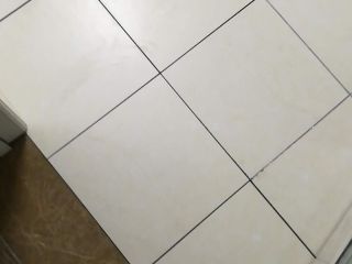 地砖铺贴及地面找平施作