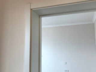 成品门及墙纸铺贴