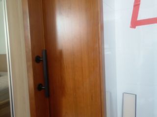 成品门及墙纸铺贴