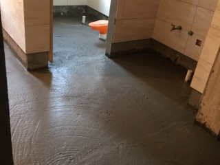 地砖铺贴及地面找平施作