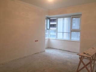 墙、顶面腻子批嵌