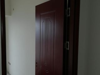 成品门及墙纸铺贴