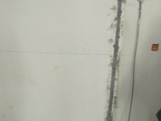 现场背景墙及隔墙施作