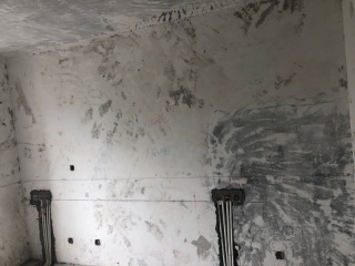 水、电管开槽施作