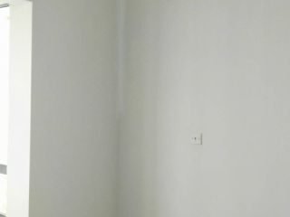 墙、顶面乳胶漆