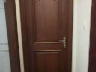 成品门及墙纸铺贴