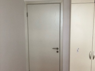 成品门及墙纸铺贴