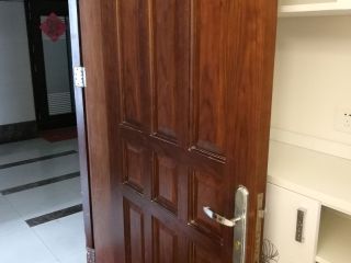 成品门及墙纸铺贴