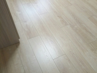 木地板铺设