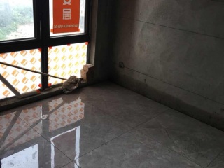 地砖铺贴及地面找平施作