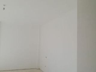 墙、顶面腻子批嵌
