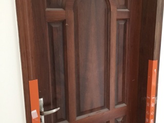 成品门及墙纸铺贴