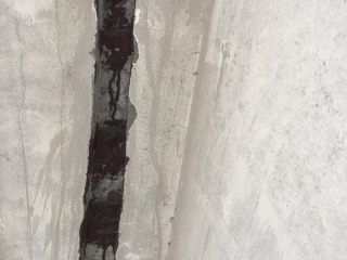 水、电管开槽施作