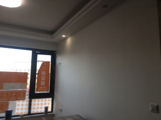 成品门及墙纸铺贴