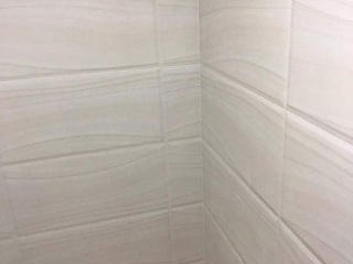 厨房、卫生间墙砖施作