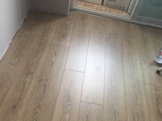 木地板铺设