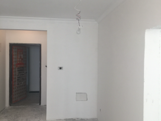 墙、顶面乳胶漆