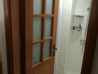成品门及墙纸铺贴