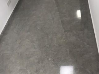 地砖铺贴及地面找平施作