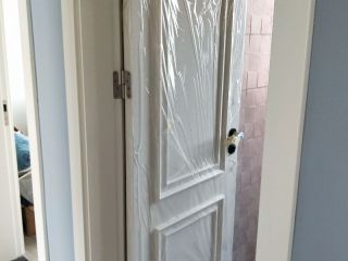 成品门及墙纸铺贴