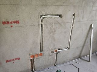 水、电管开槽施作