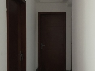 成品门及墙纸铺贴