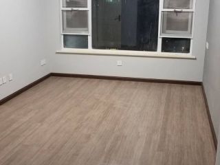 木地板铺设