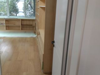成品门及墙纸铺贴
