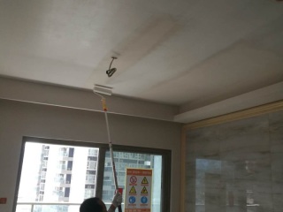 墙、顶面腻子批嵌